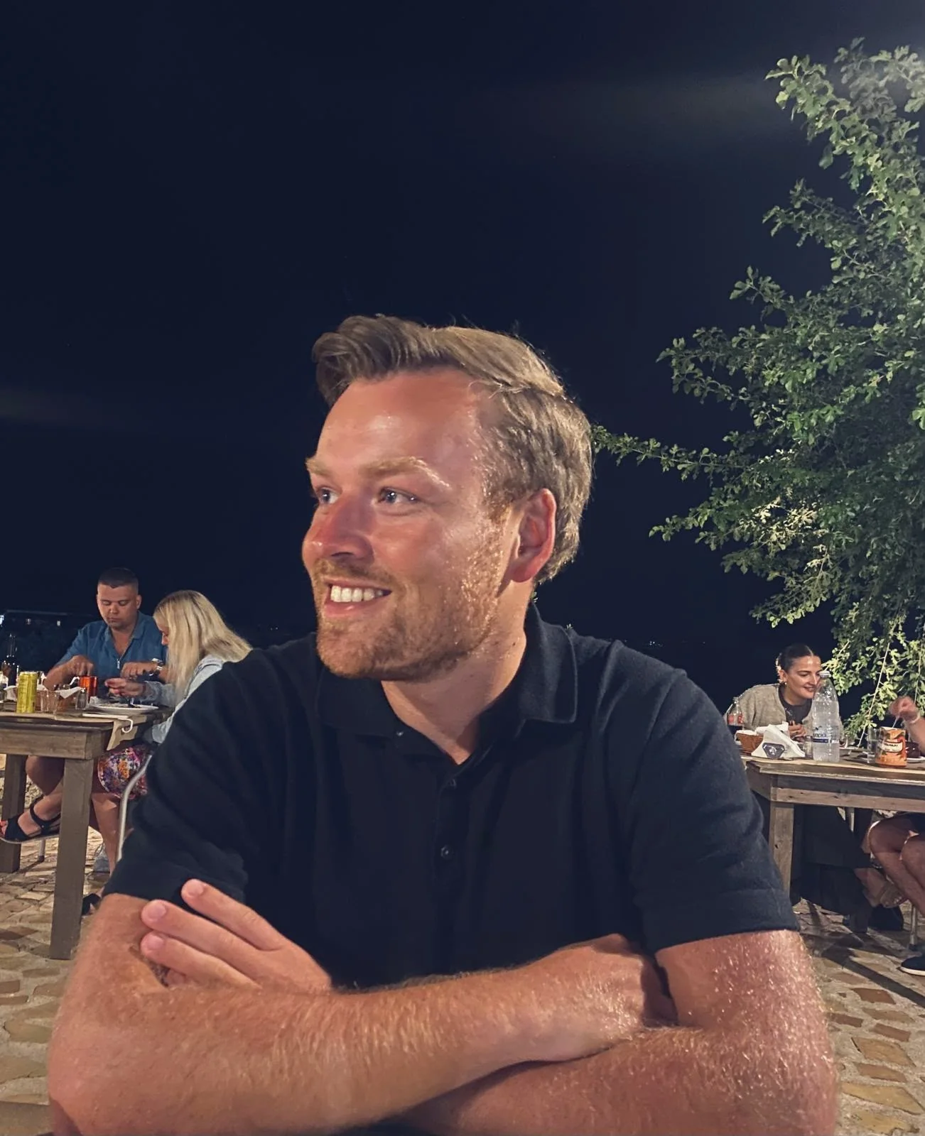 Jeroen Hutten aan tafel